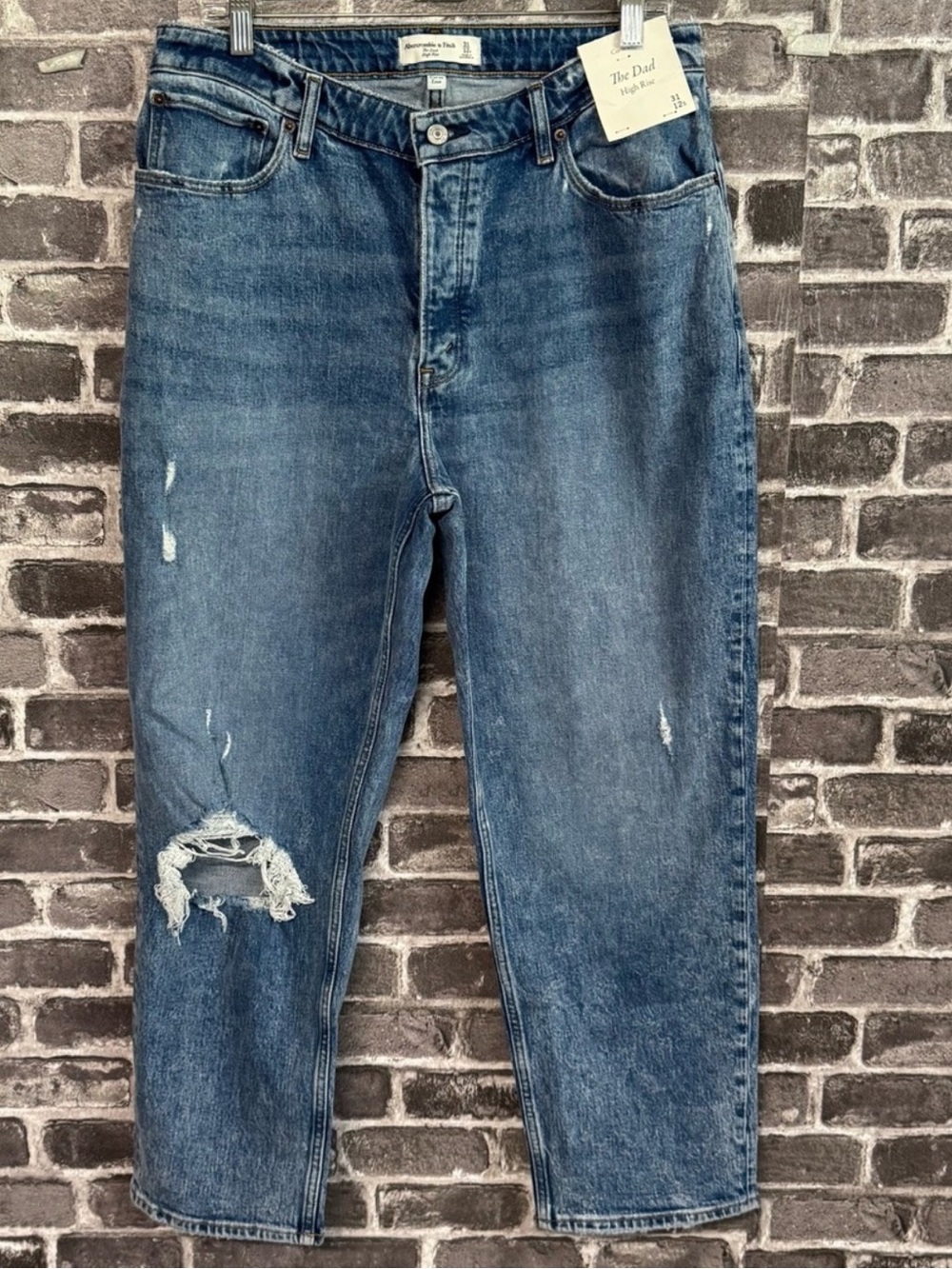 NWT Abercrombie & Fitch The Dad High Rise jeans curve love distressed Jeans 31